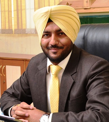 Passengers Demand Immediate Restoration of Facilities at Chandigarh International Airport